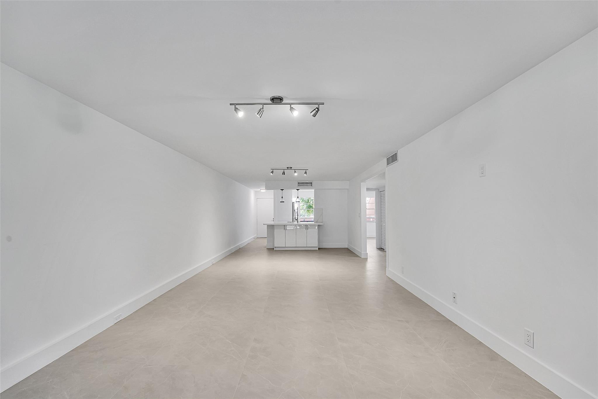 Wynmoor Villag - Residential