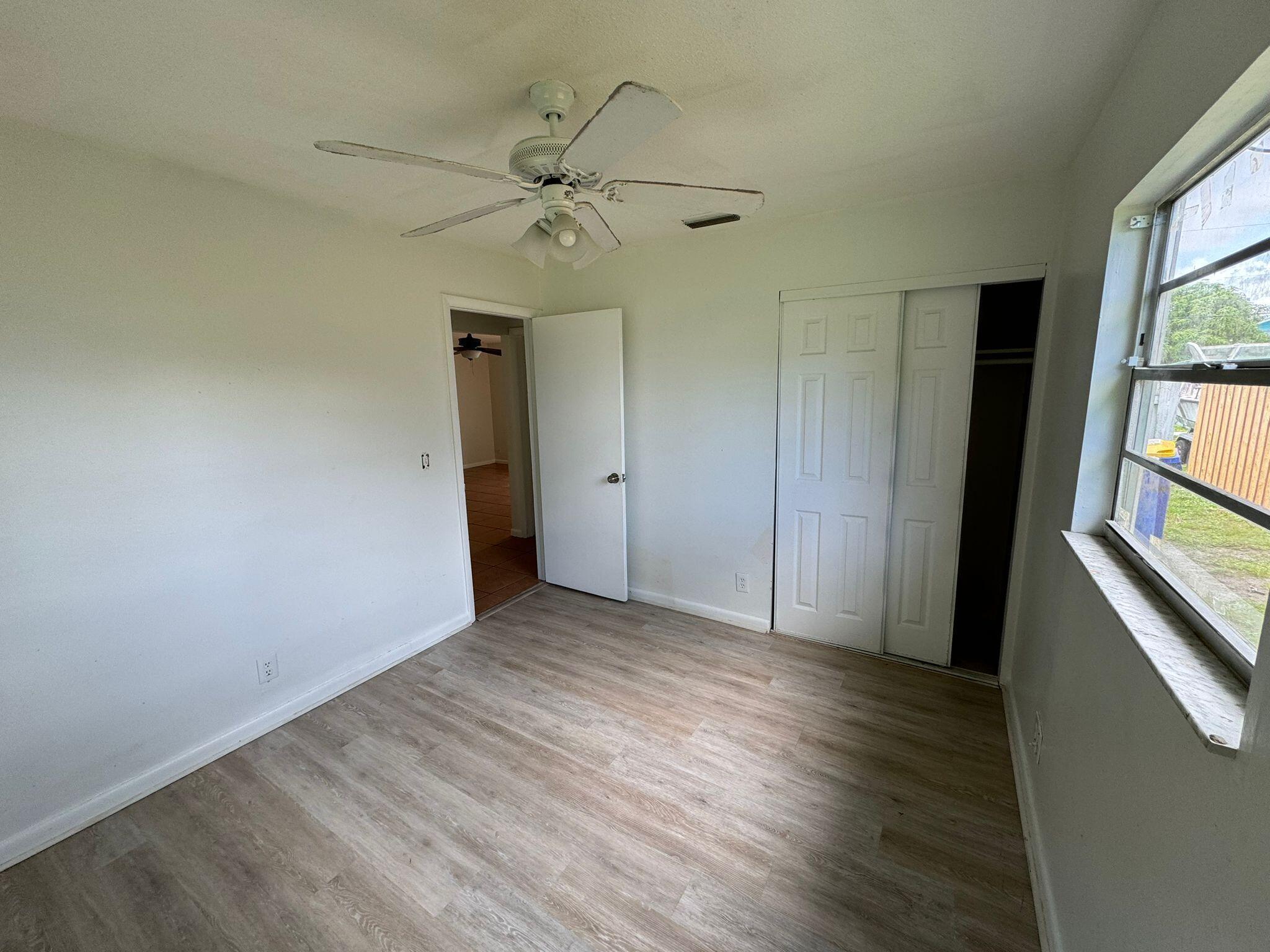 GOLDEN GATE - Residential Lease