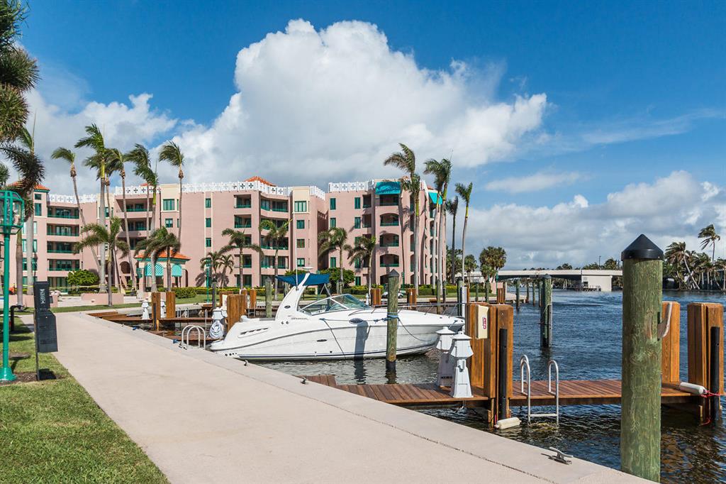 MIZNER COURT - Residential