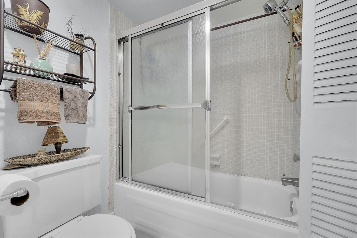 LIME BAY CONDOMINIUM - Residential