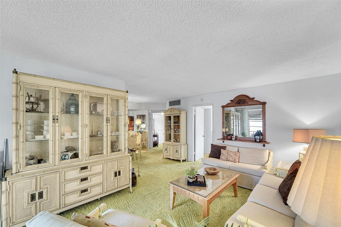 LIME BAY CONDOMINIUM - Residential