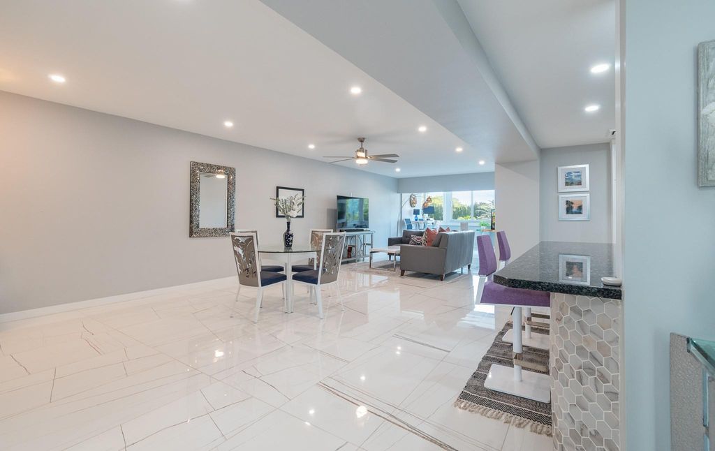 Photo of 333 Sunset Drive, Fort Lauderdale, FL 33301 (MLS # F10554243)