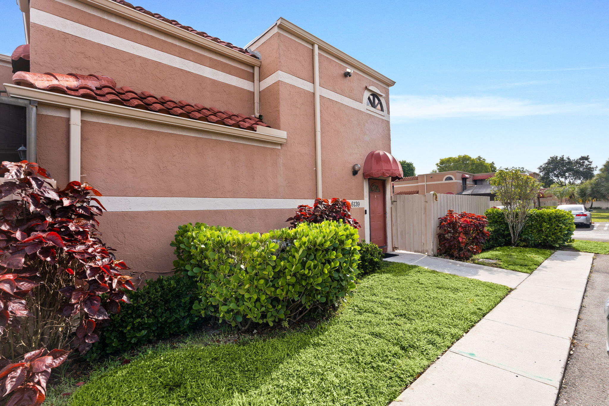SEVEN SPRINGS 2 - Residential
