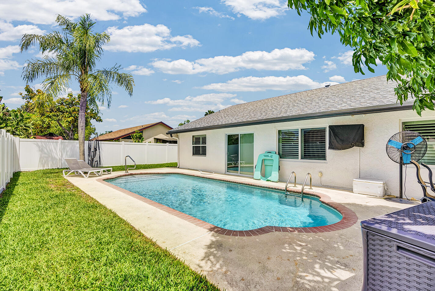 AMERICAN HOMES AT BOCA RATON 10 - Residential Lease
