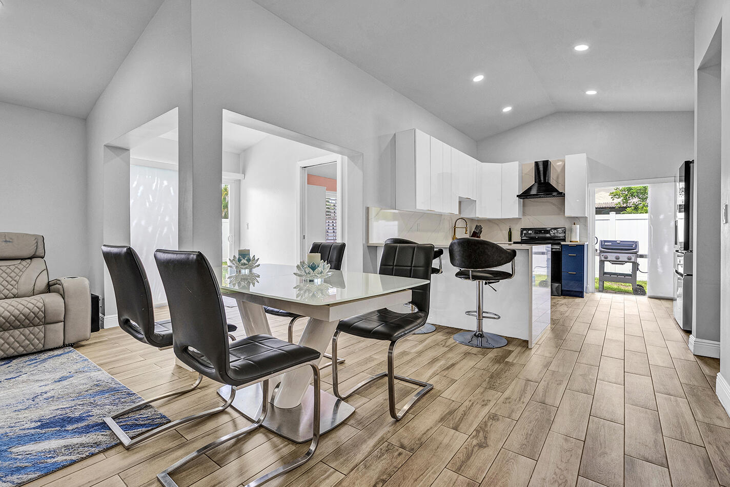 AMERICAN HOMES AT BOCA RATON 10 - Residential Lease