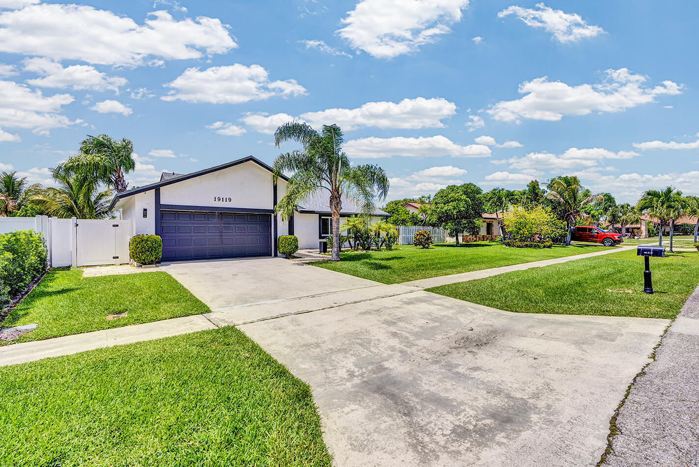AMERICAN HOMES AT BOCA RATON 10 - Residential Lease