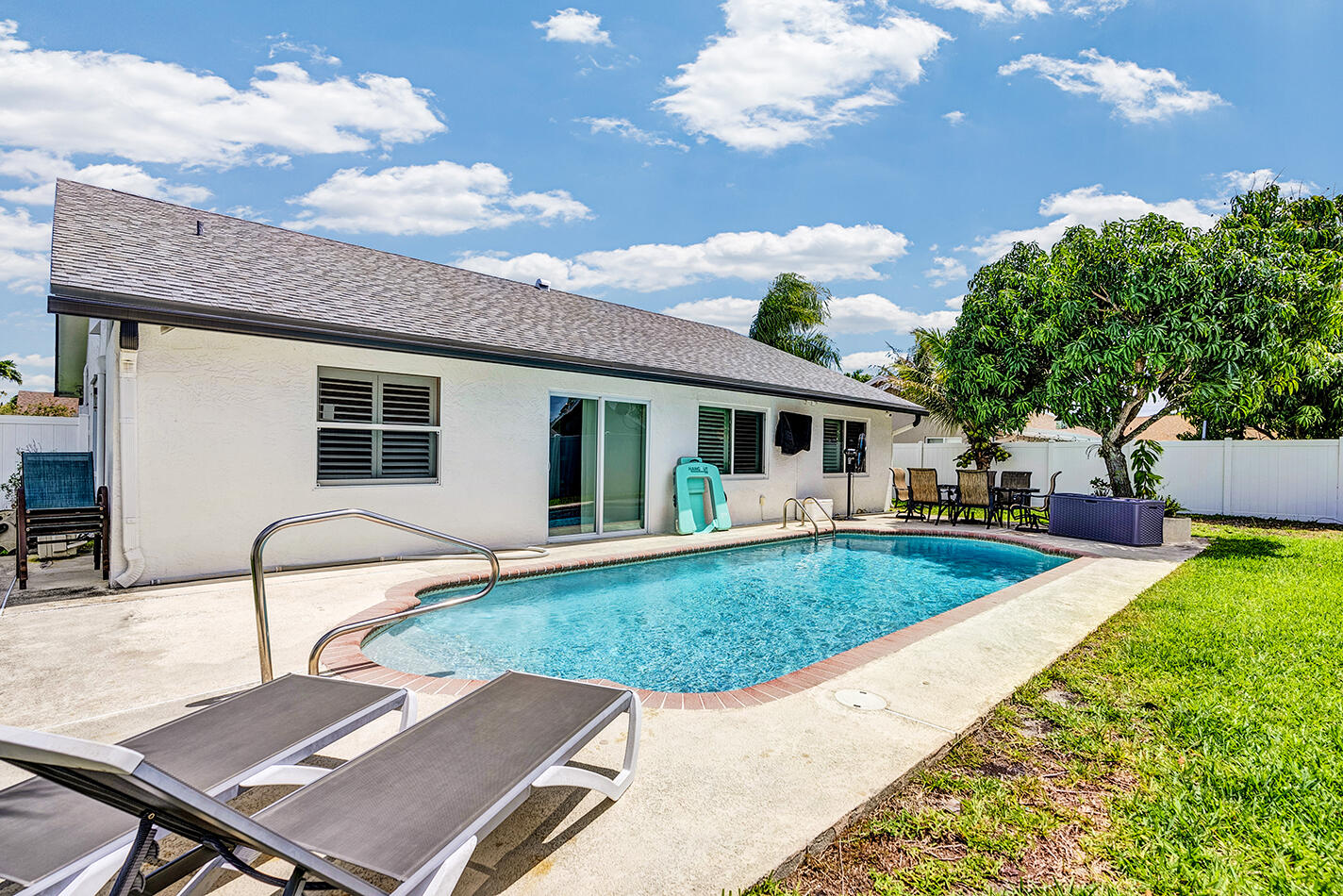 AMERICAN HOMES AT BOCA RATON 10 - Residential Lease
