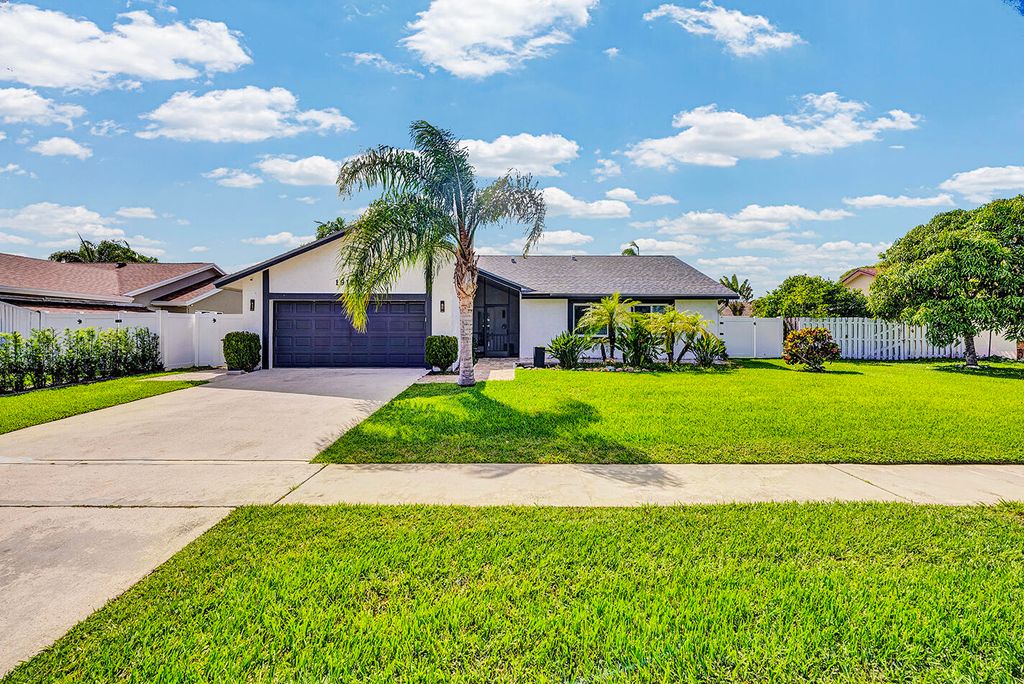 Photo of 19119 Winslow Terrace, Boca Raton, FL 33434 (MLS # B26017356)