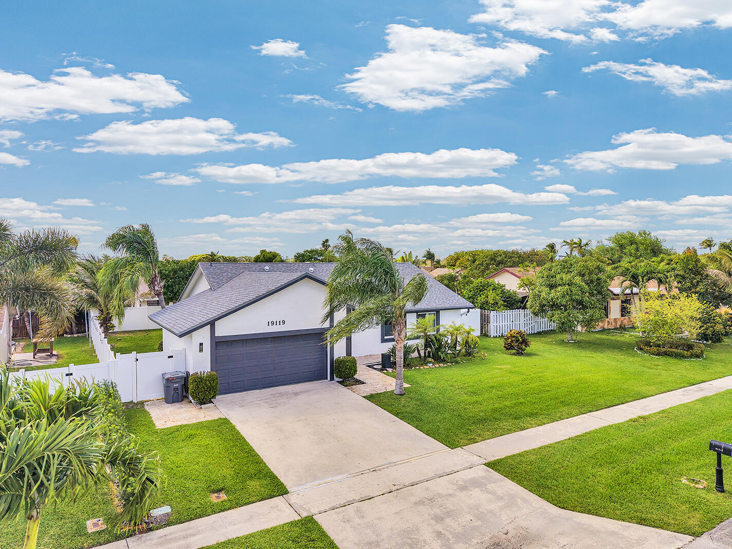 AMERICAN HOMES AT BOCA RATON 10 - Residential Lease
