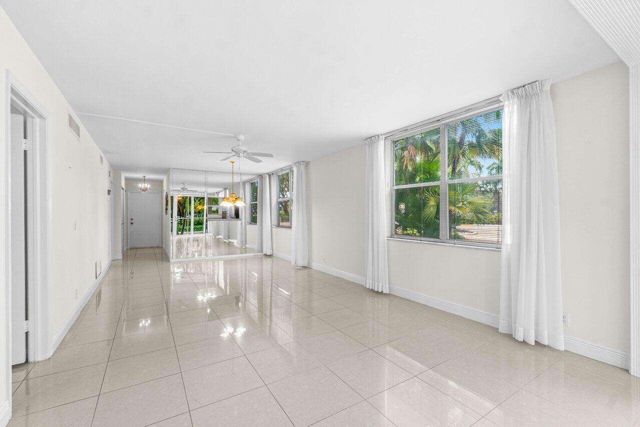 SEAGATE OF GULFSTREAM CONDO - Residential