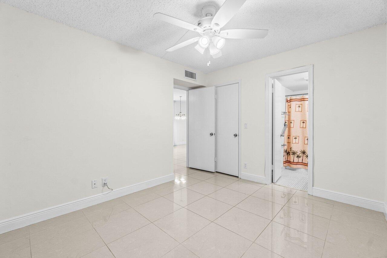 SEAGATE OF GULFSTREAM CONDO - Residential