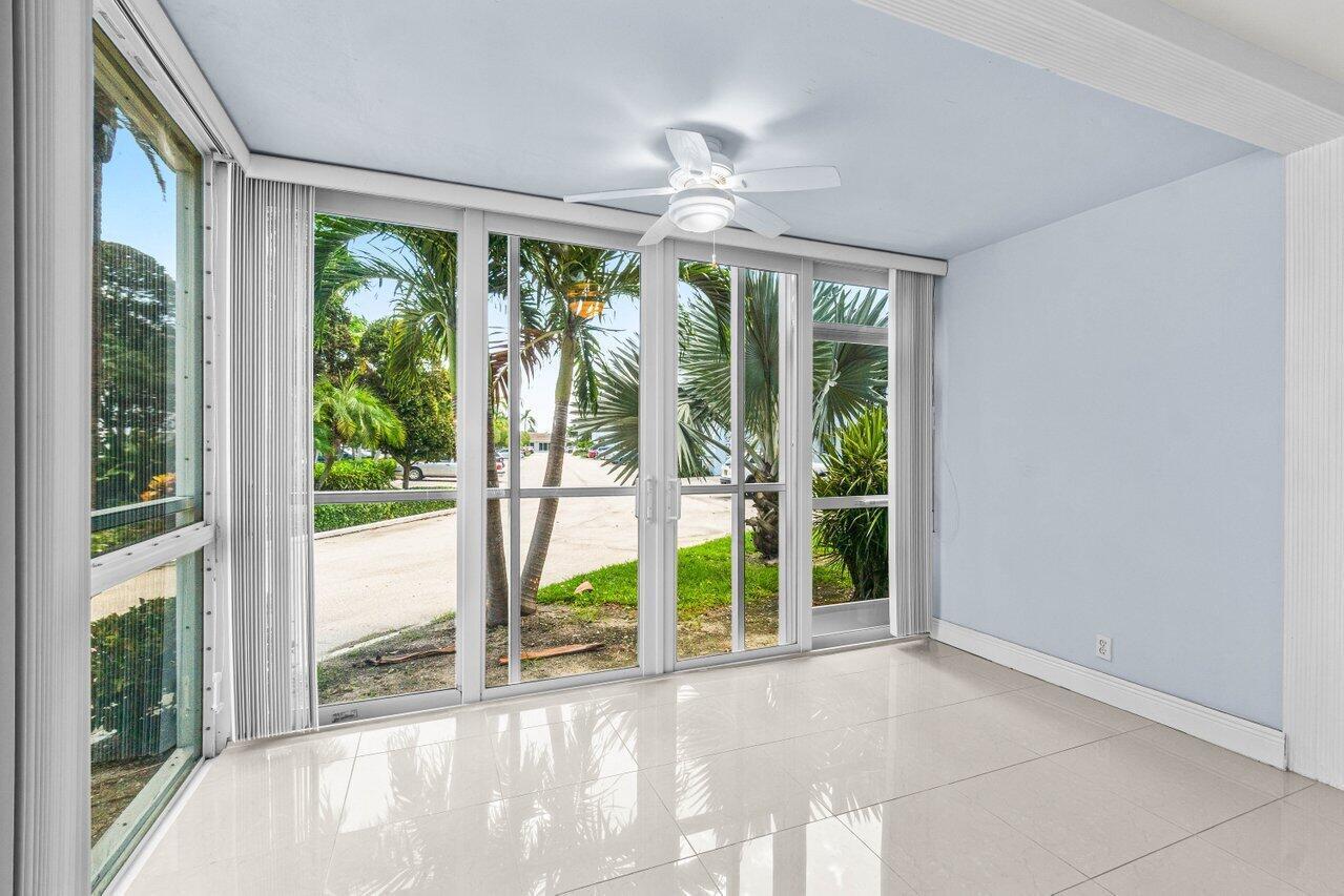 SEAGATE OF GULFSTREAM CONDO - Residential