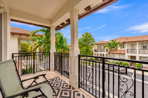 Tiny photo for 4784 Acadian Trail, Coconut Creek, FL 33073 (MLS # B26086659)