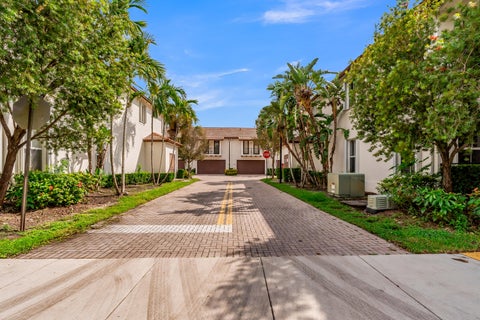 Tiny photo for 4784 Acadian Trail, Coconut Creek, FL 33073 (MLS # B26086659)