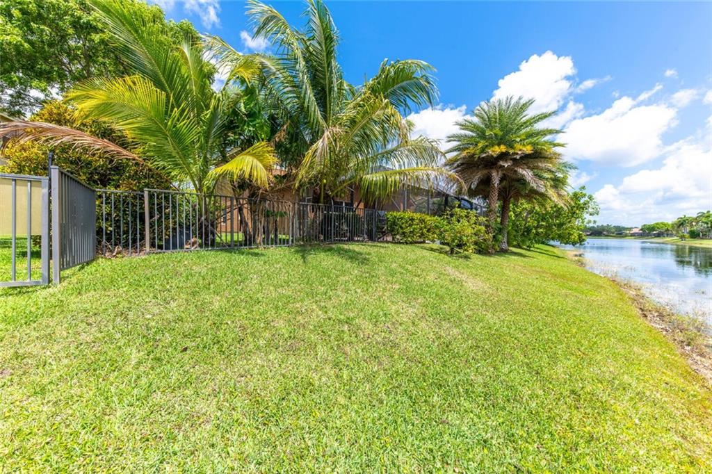 Parkland Isles 164-42 B - Residential