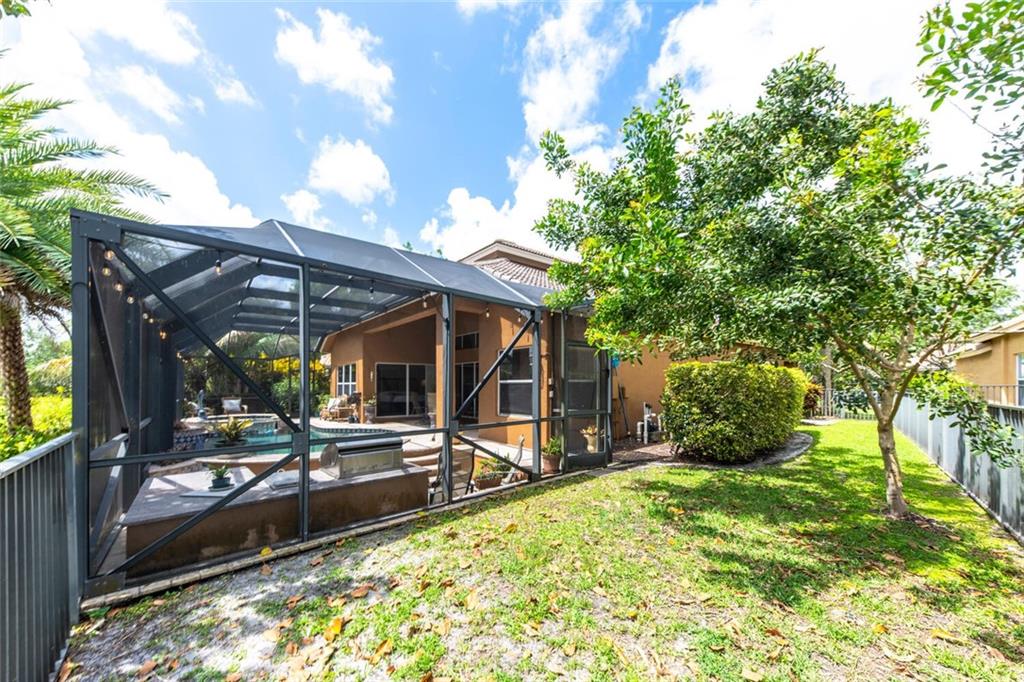 Parkland Isles 164-42 B - Residential