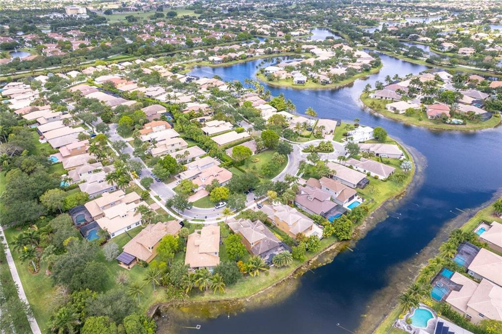 Parkland Isles 164-42 B - Residential