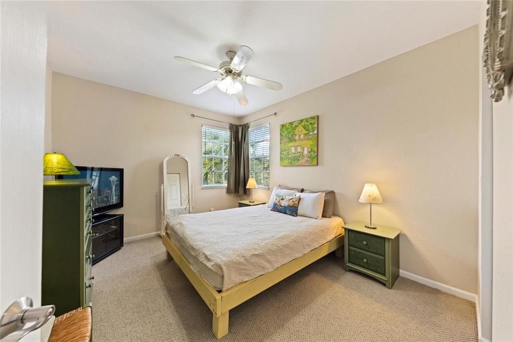 Parkland Isles 164-42 B - Residential