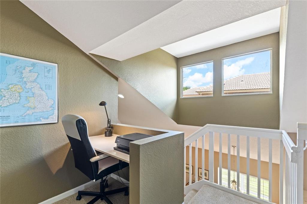 Parkland Isles 164-42 B - Residential