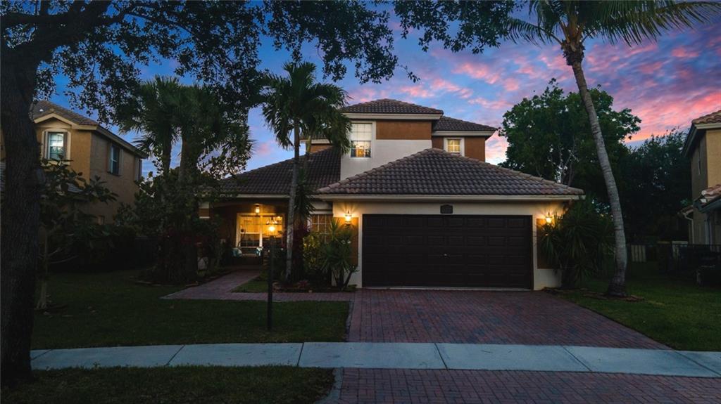 Parkland Isles 164-42 B - Residential
