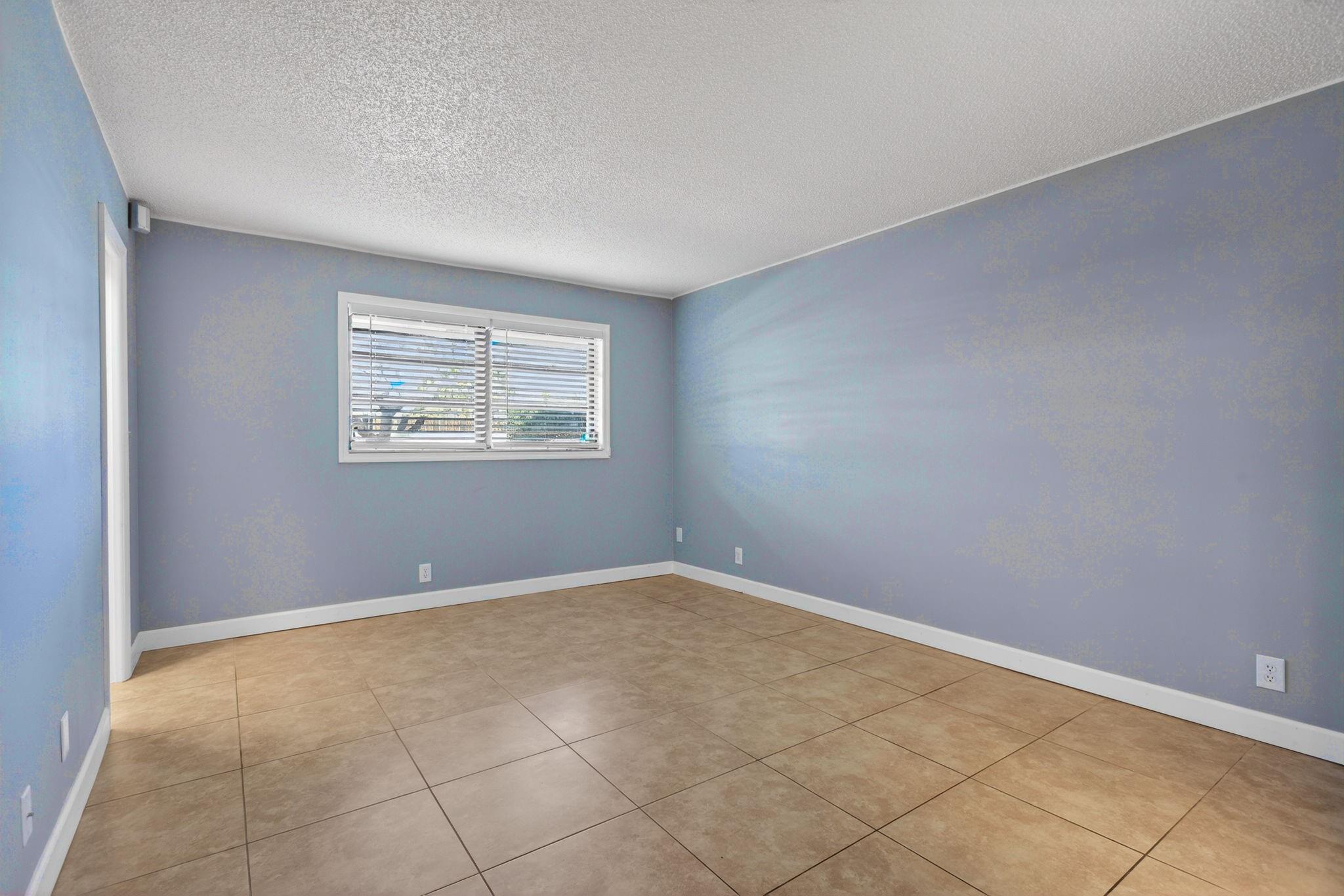 Condominium 6 Of Lighthou - Residential Lease