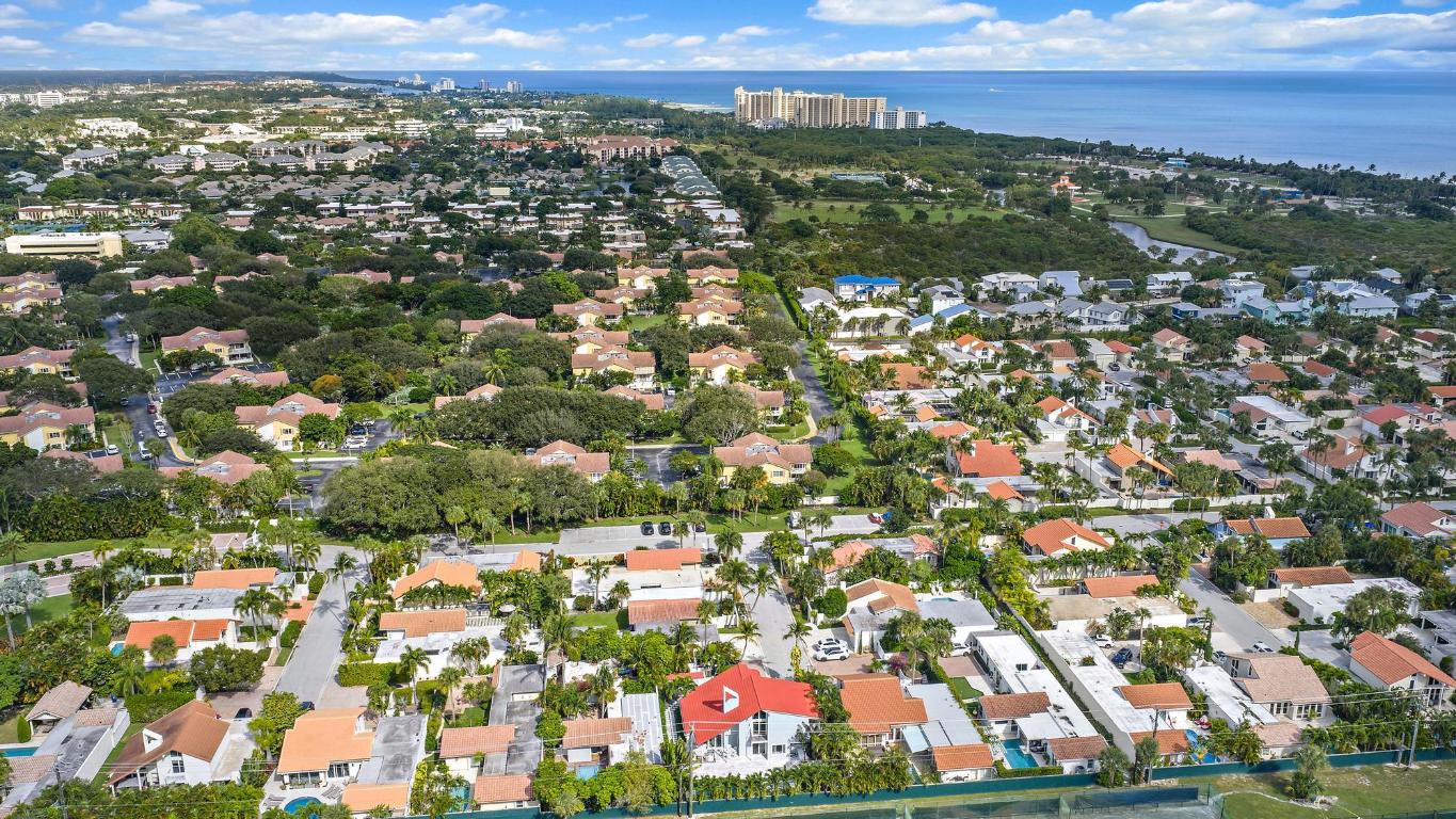 OCEAN WALK - Residential Lease