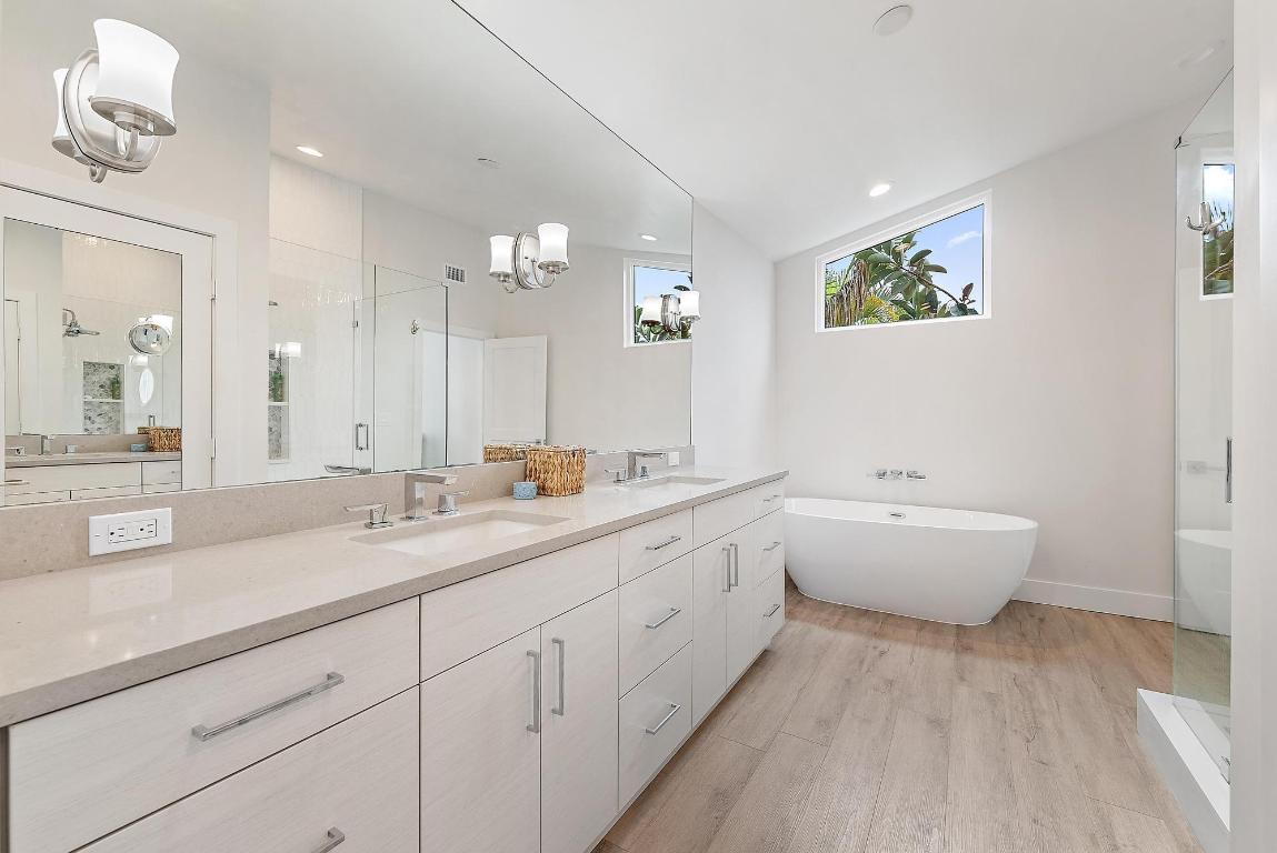 OCEAN WALK - Residential Lease