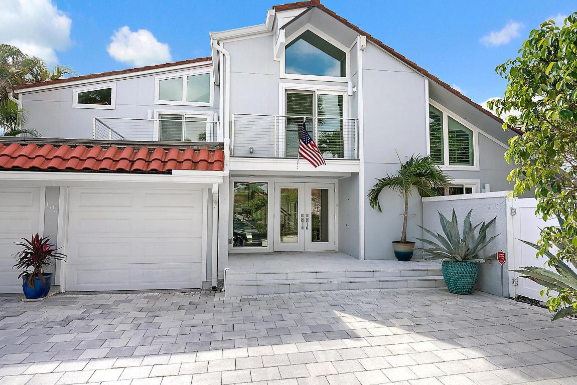 OCEAN WALK - Residential Lease