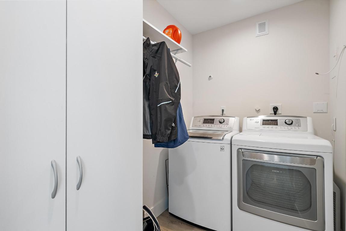OCEAN WALK - Residential Lease