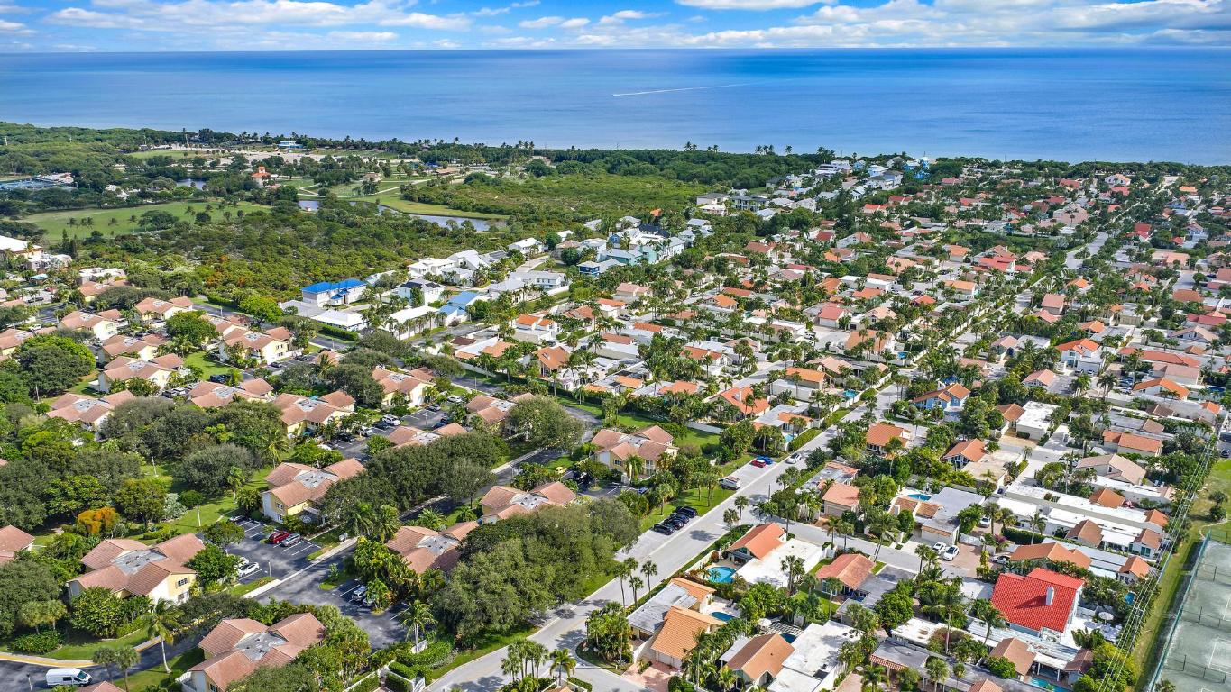 OCEAN WALK - Residential Lease