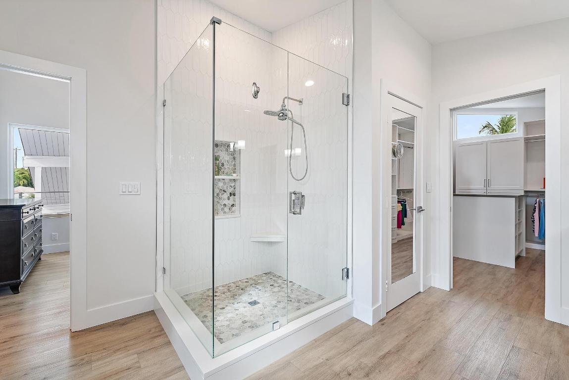 OCEAN WALK - Residential Lease