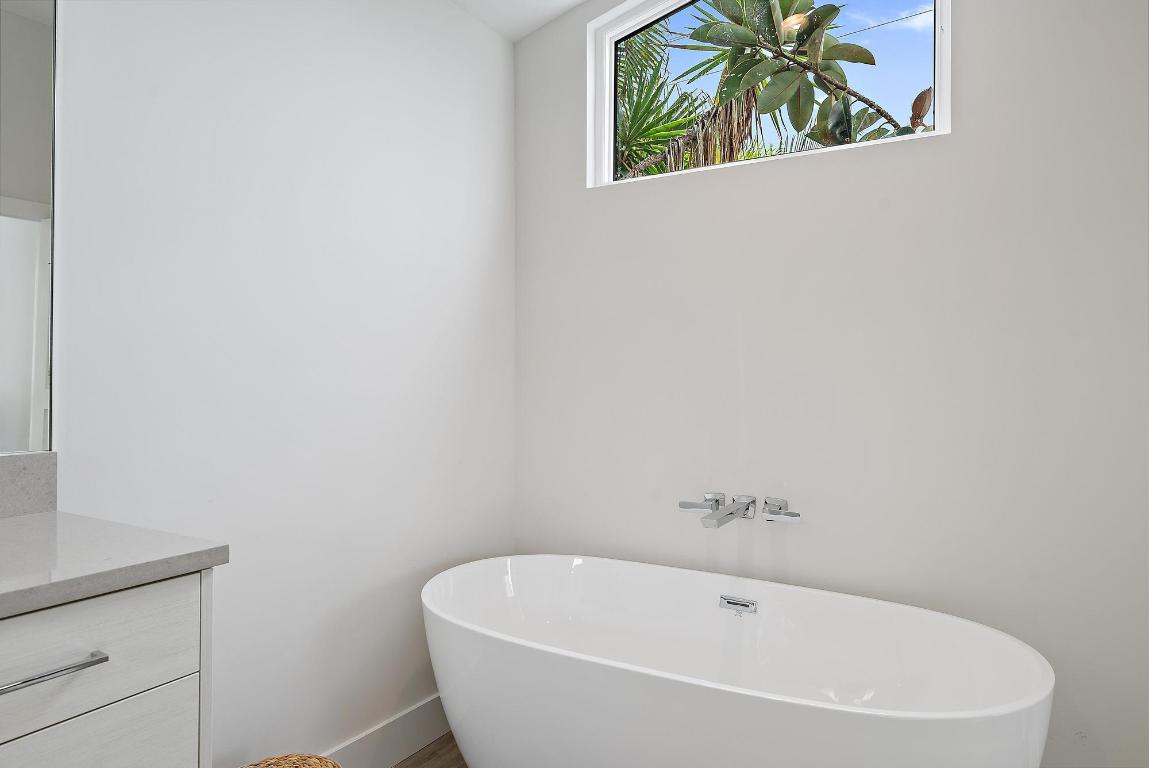 OCEAN WALK - Residential Lease
