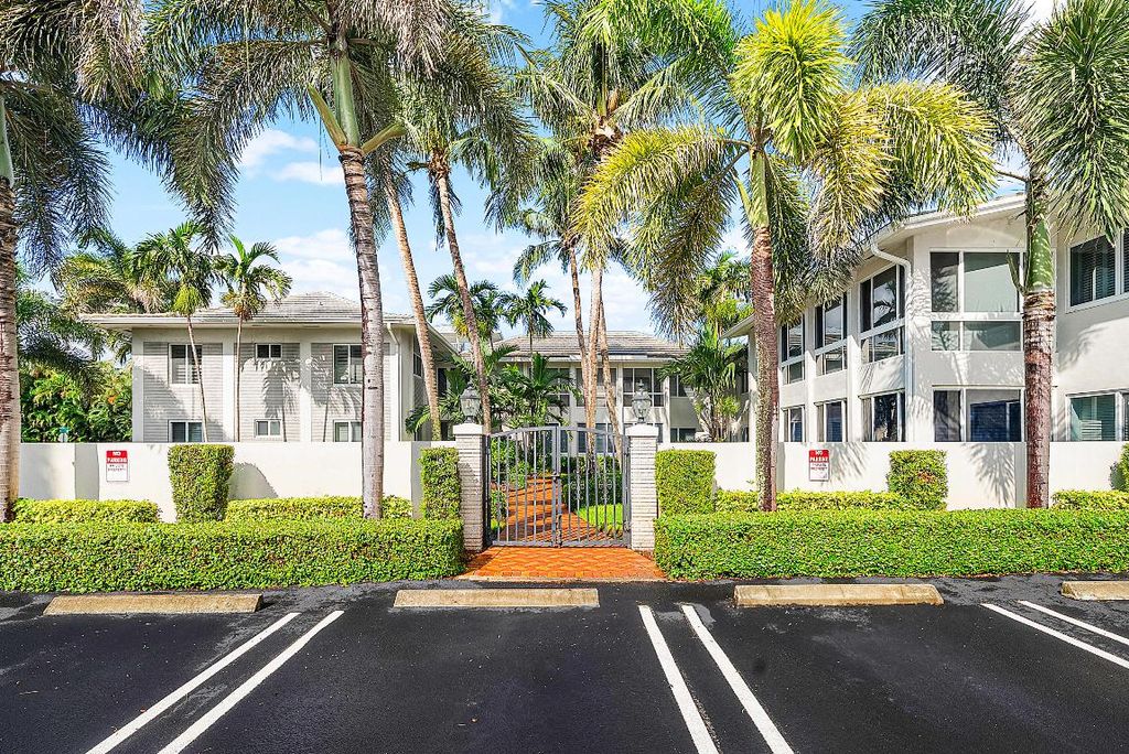 Photo of 200 Andrews Avenue #3-A, Delray Beach, FL 33483 (MLS # R11128596)