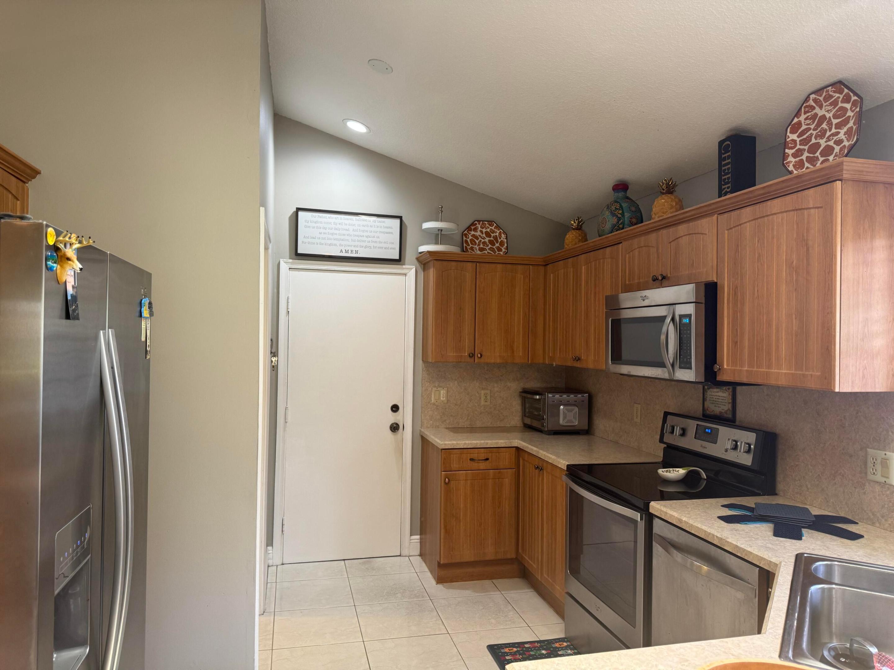 ABERDEEN 3 - Residential