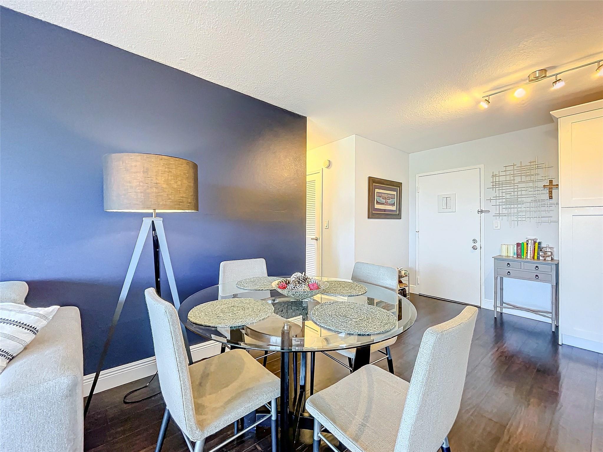 Runaway Bay - Residential