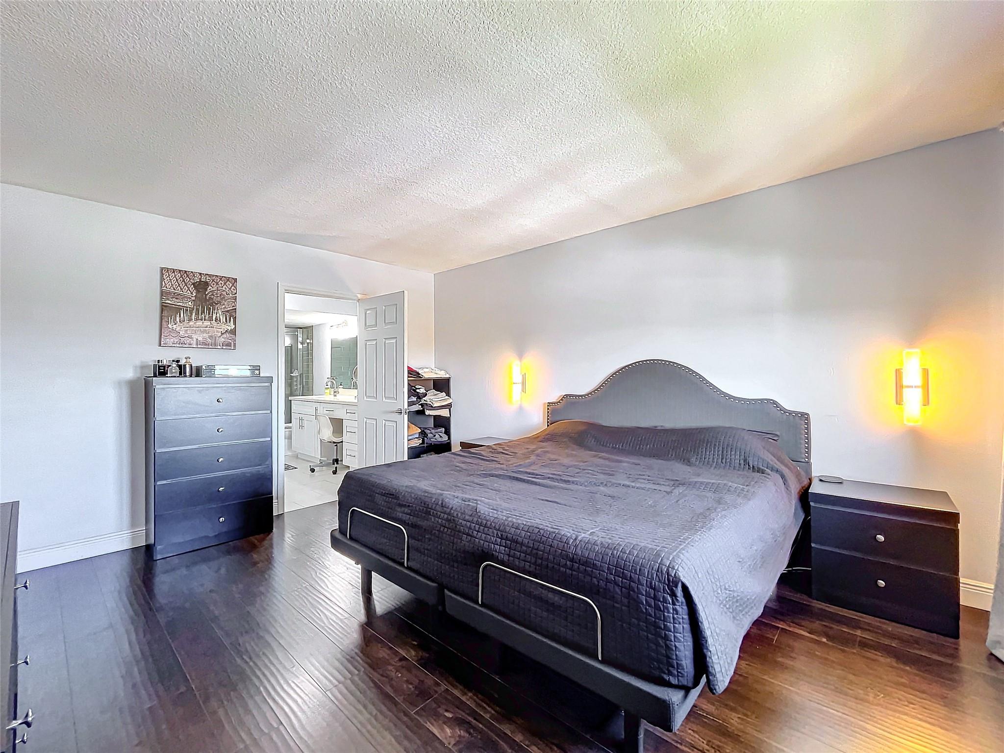 Runaway Bay - Residential