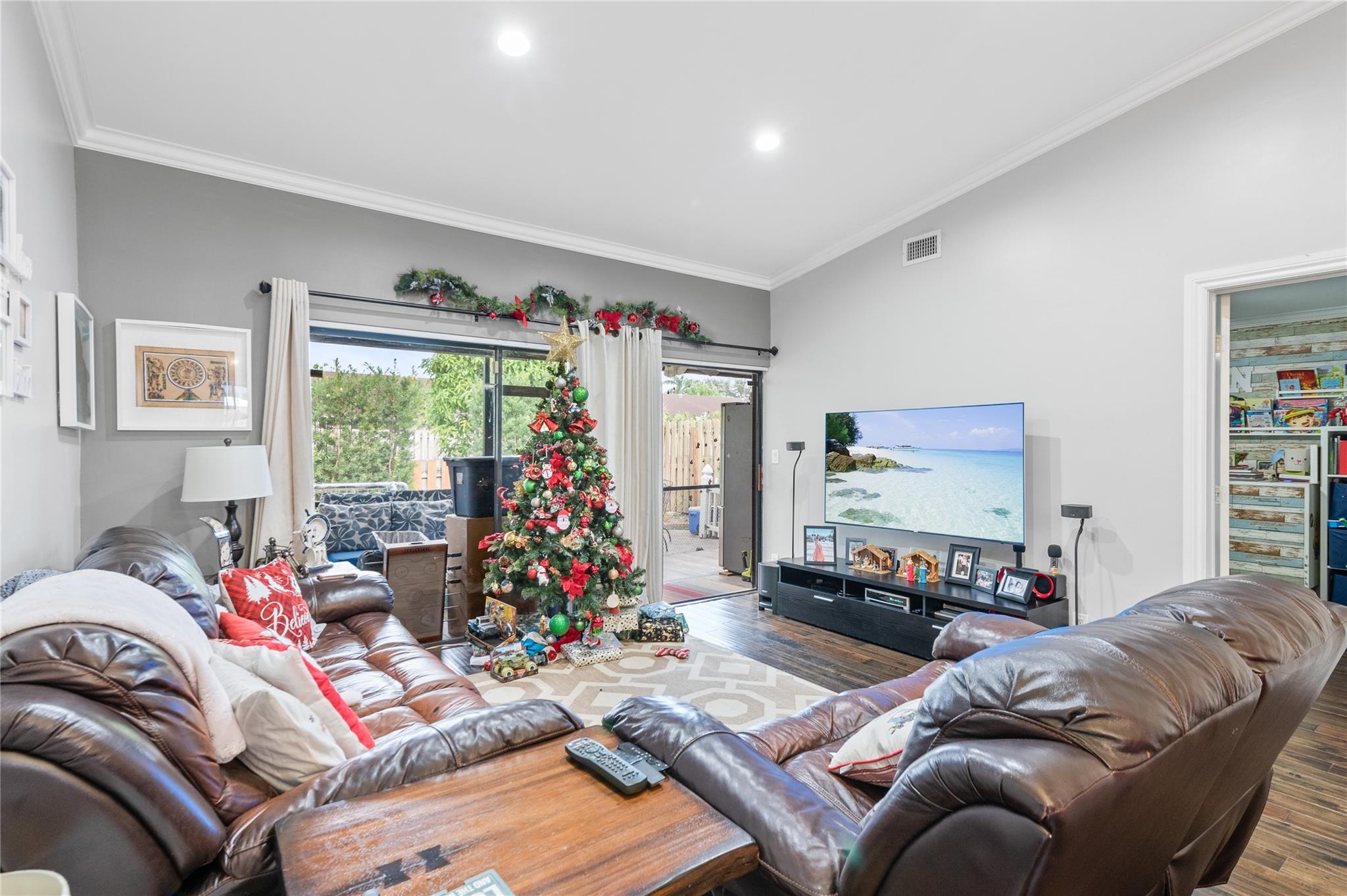 The Lakes 109-9 B - Residential