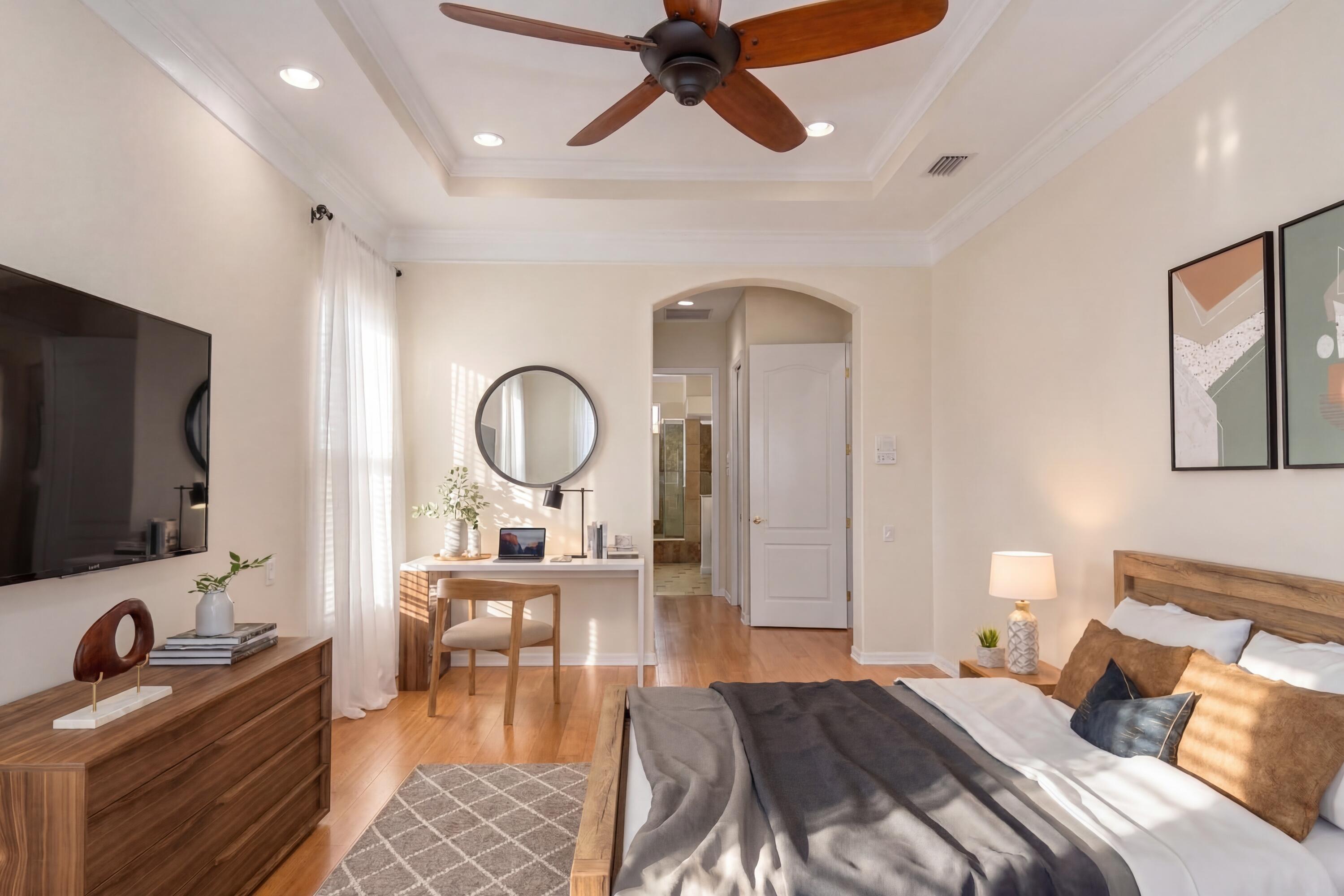 221 SW Lake Rush Court