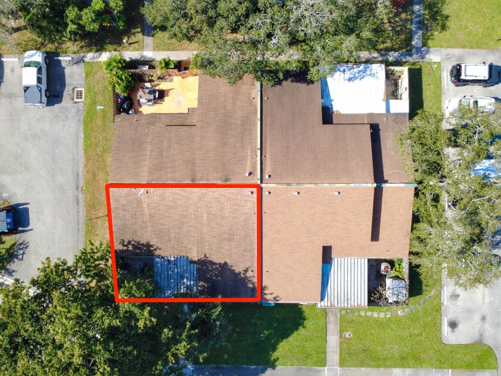 TREE LAKE - Residential