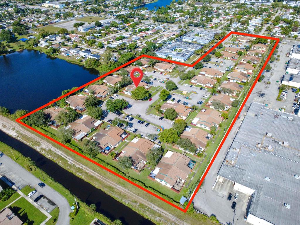 TREE LAKE - Residential