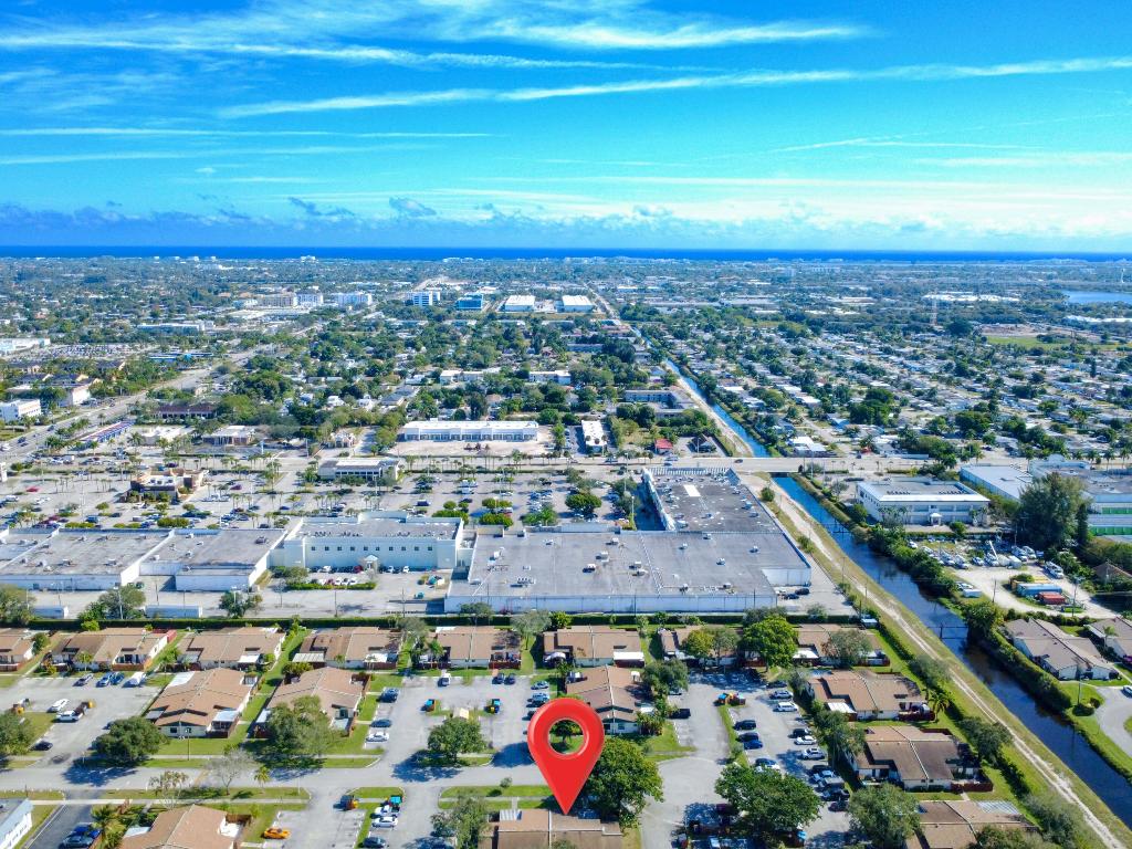 TREE LAKE - Residential