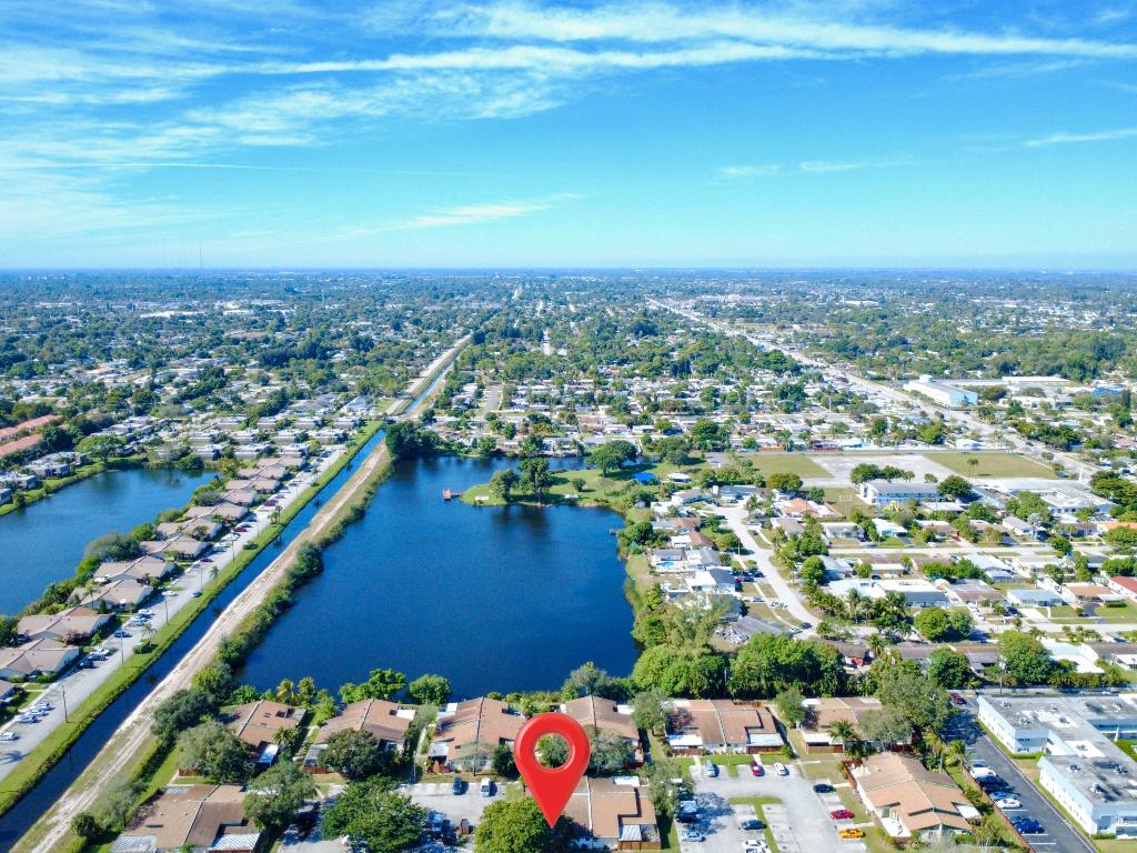 TREE LAKE - Residential