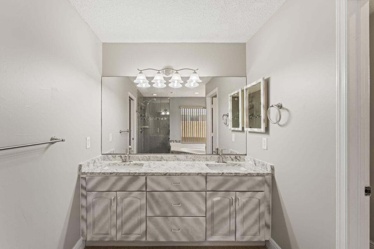 GREENVIEW SHORES 1 OF WEL - Residential Lease