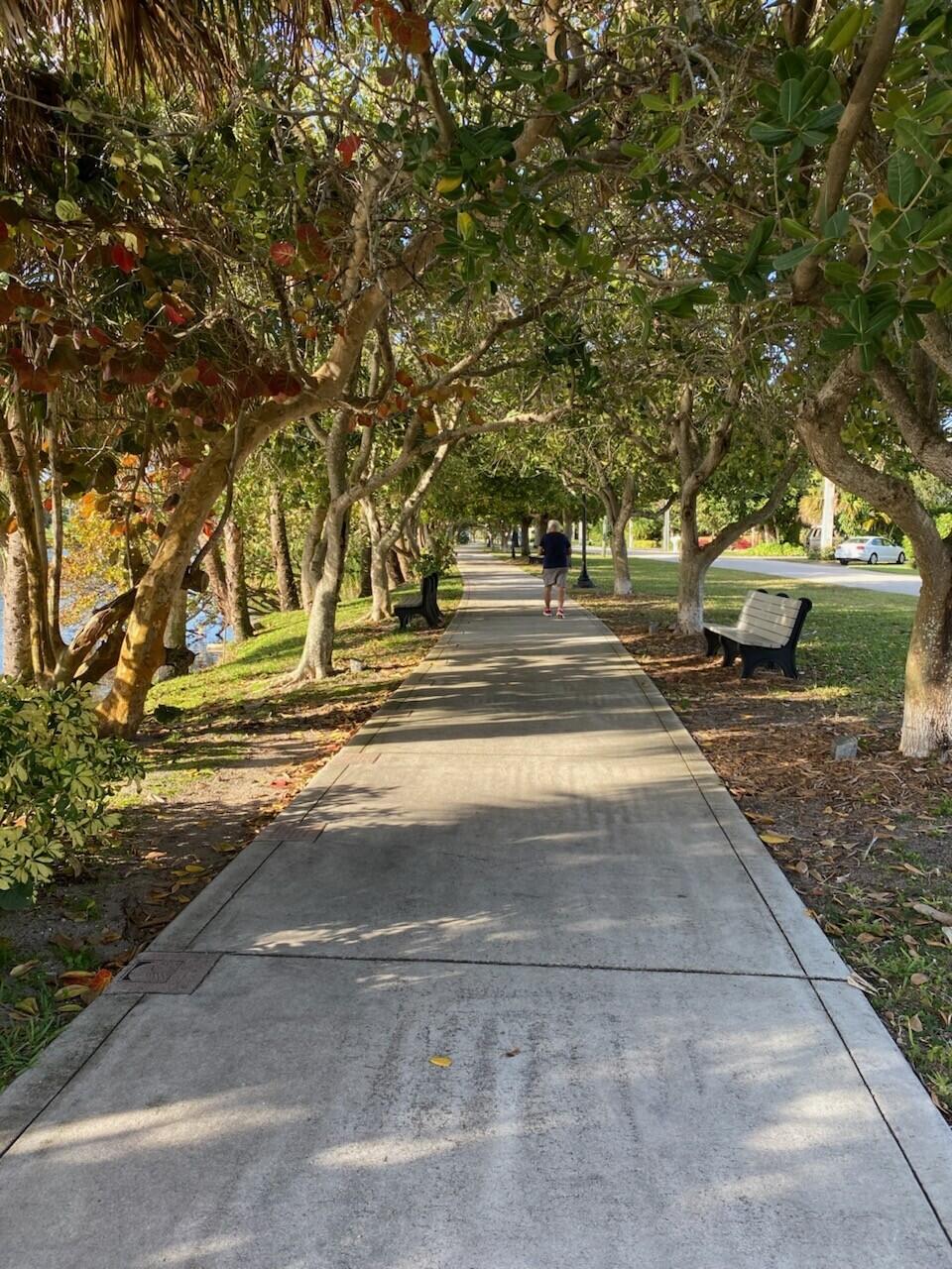 SHORE CLUB - Residential