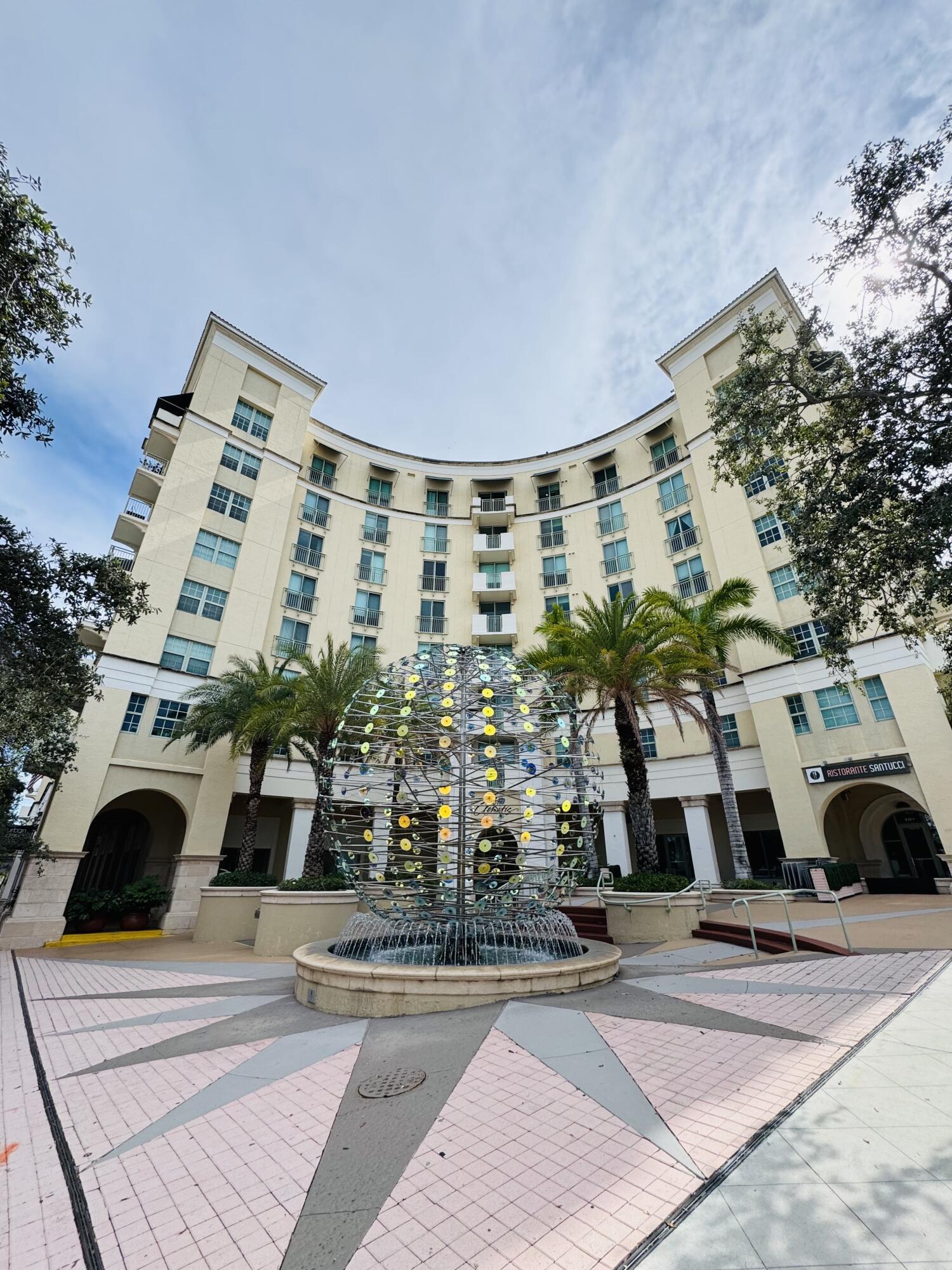610 Clematis Street 812
