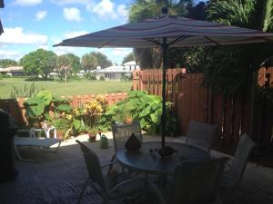 LAKESIDE - Residential Lease