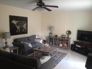 LAKESIDE - Residential Lease