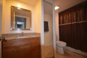 LAKESIDE - Residential Lease