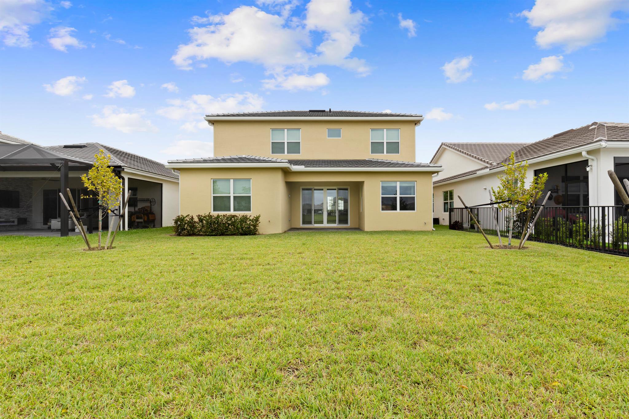 PINES OF WESTLAKE - Residential Lease