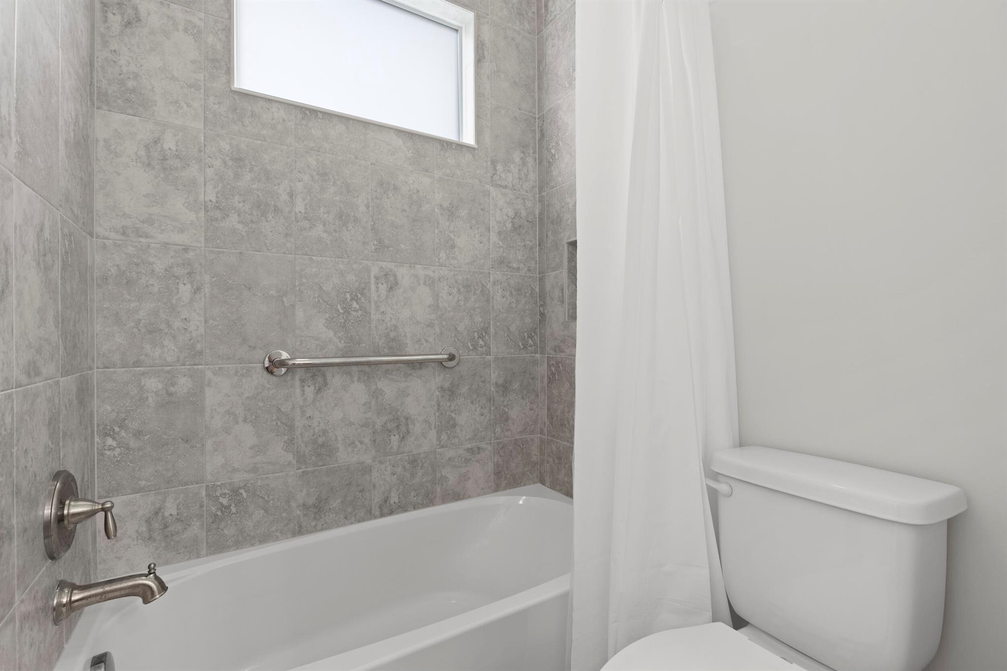 PINES OF WESTLAKE - Residential Lease